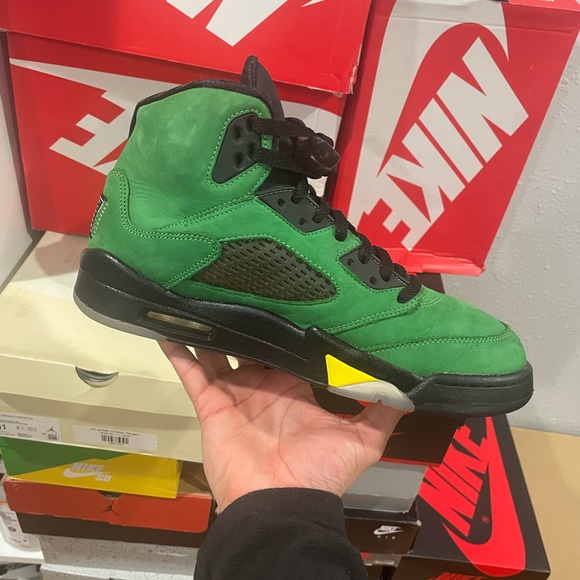 Jordan 5s “Oregón” size 10 main image 5